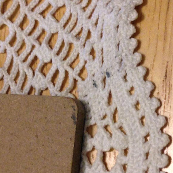 Spring Decor wall art, distressed look, nwot - Picture 5 of 5